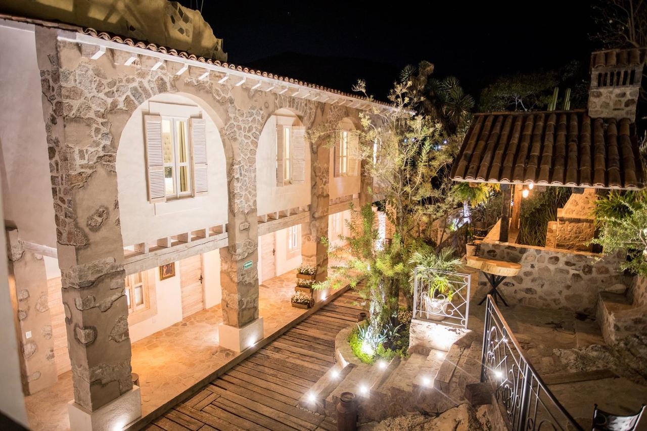 Hotel De Piedra Bernal Exterior photo