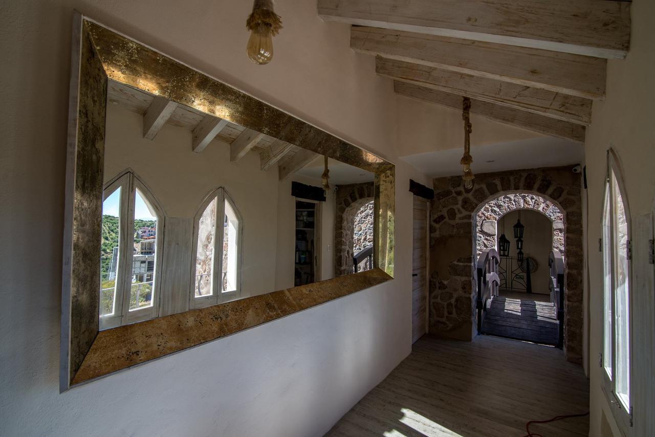 Hotel De Piedra Bernal Exterior photo